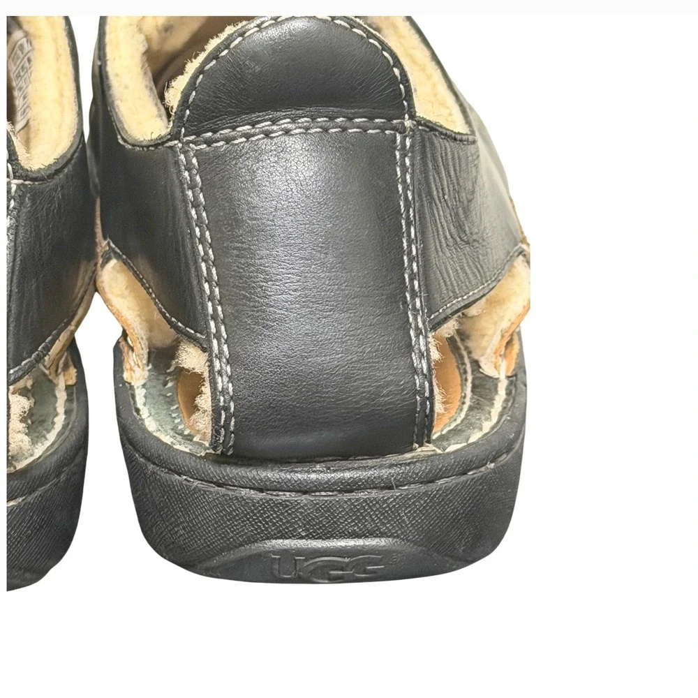 UGG Sandals Men 14 Black Leather Shearling Lined Fisherman Slipper S/N 1635